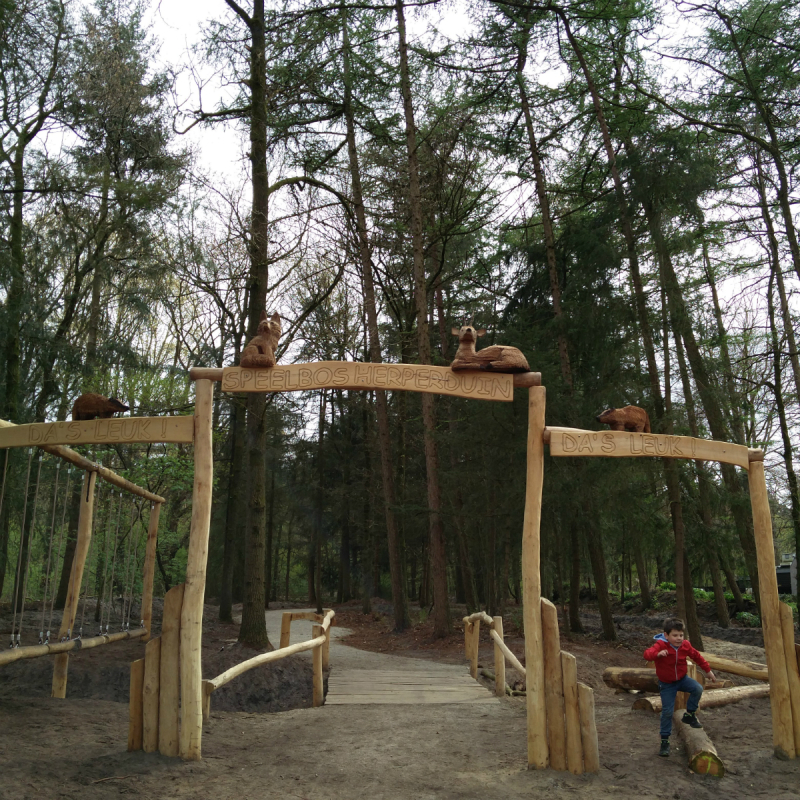 Speelbos Herperduin met kinderen