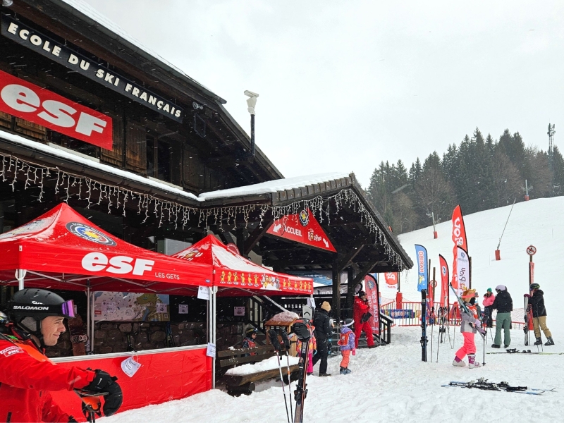 EFS skiles in Les Gets
