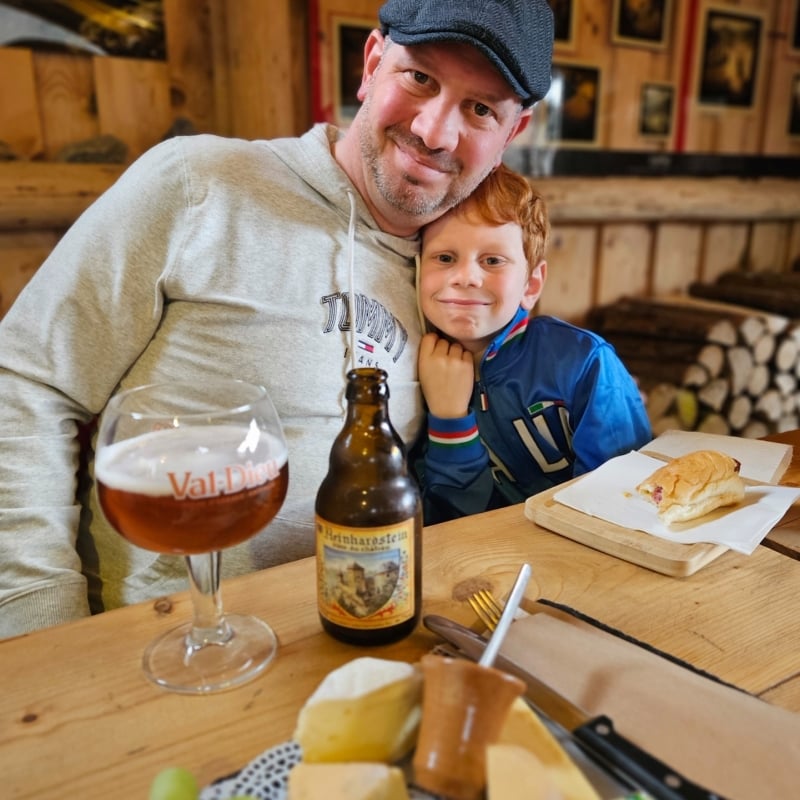 Eten bij Burcht Reinhardstein