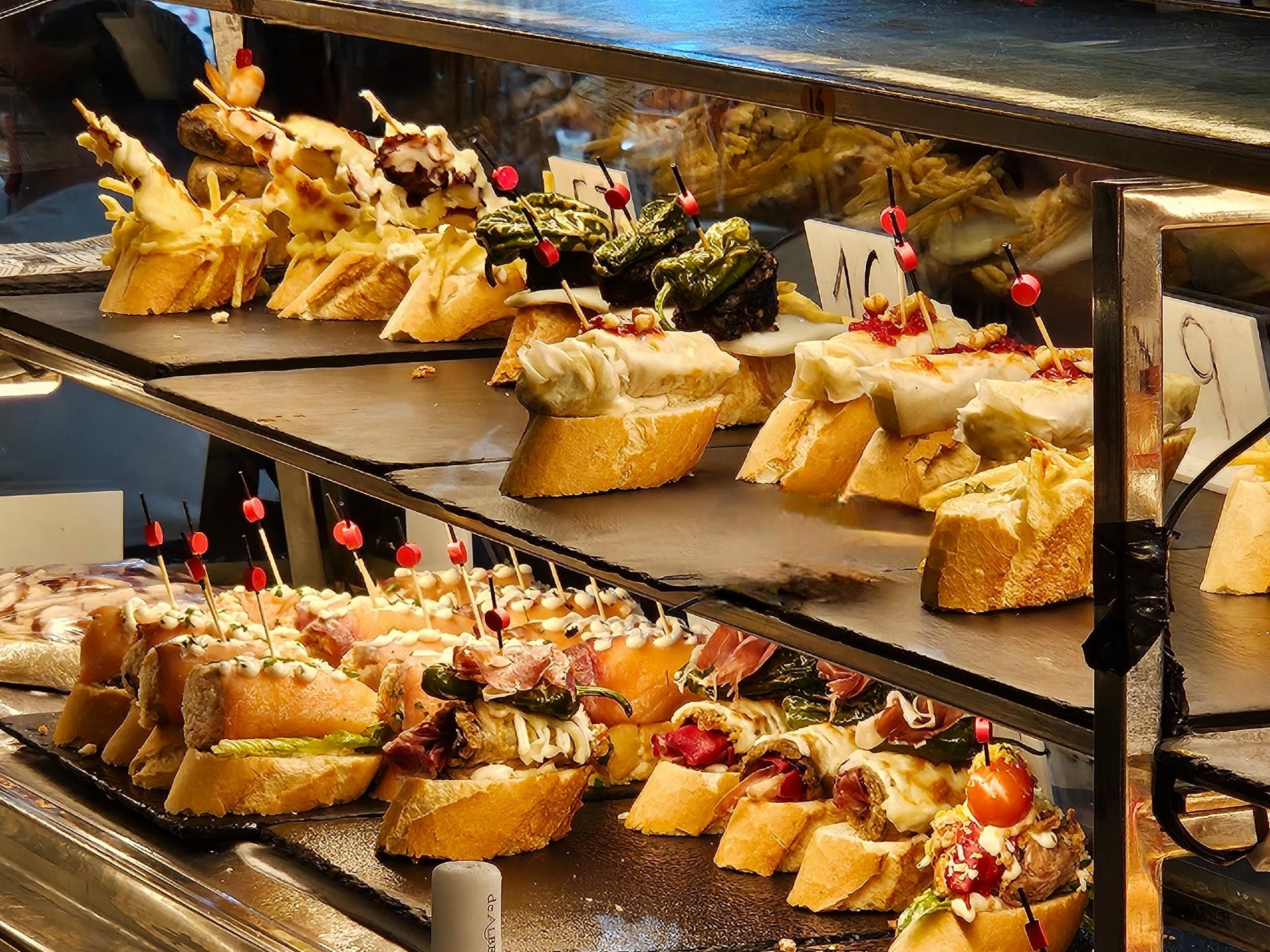 Eten in Benidorm met kinderen Tapas en pintxos eten in Benidorm met kinderen