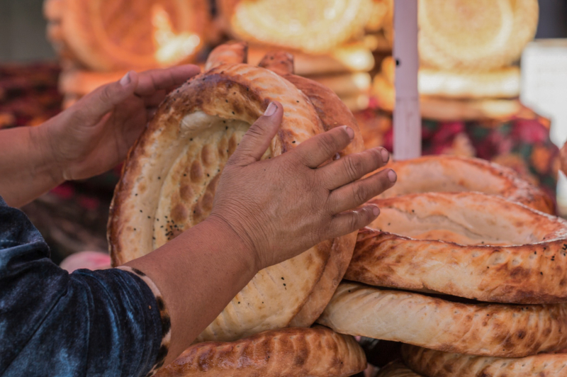 Eten markt in Kirgizië