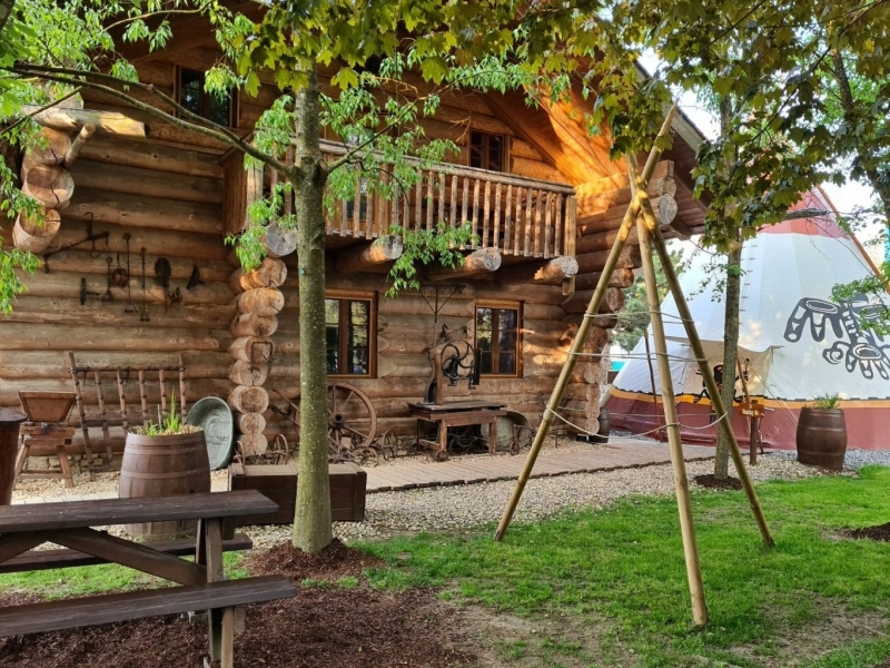 Europa-Park Camp Resort met gezin