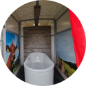 FarmCamps trailer met bad de Smulhoeve