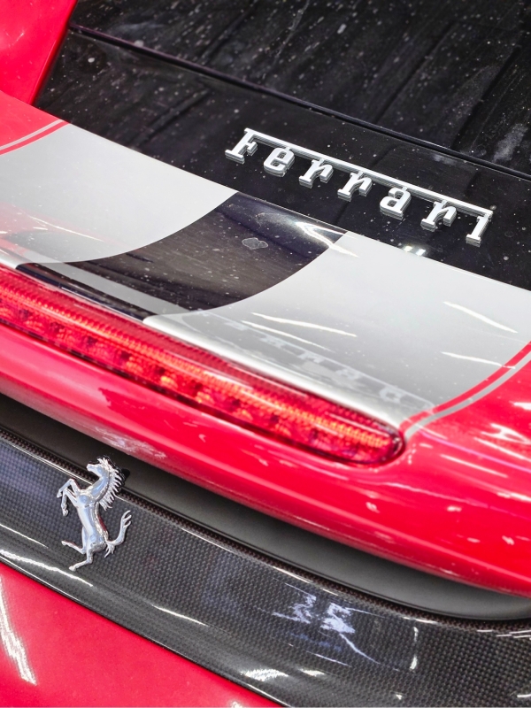 Ferrari logo car