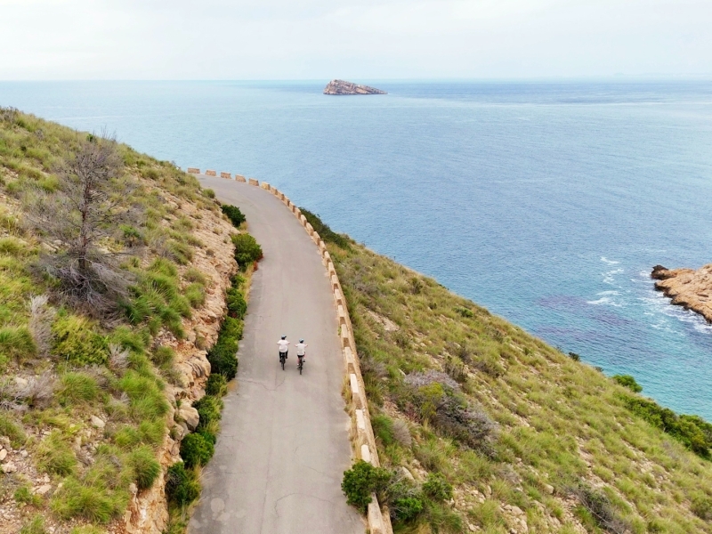 Fietsen in Benidorm met gezin in natuur Fietsen in Benidorm met gezin in natuur