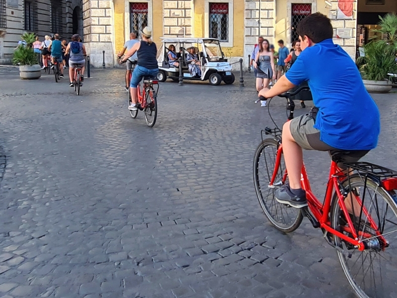 Fietsen in Verona met gezin