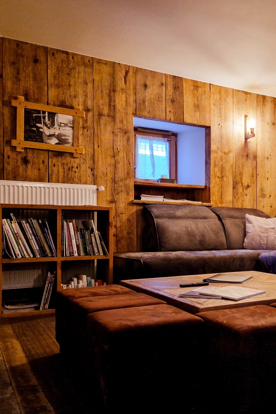 Gezellige zithoek in gîte Le Toî du Monde in Savoie