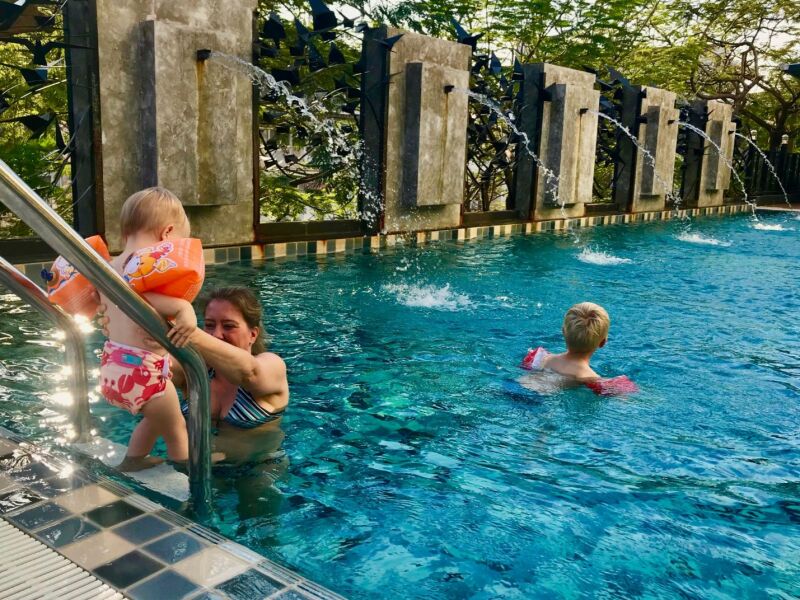Hotel met zwembad in Bangkok met kinderen