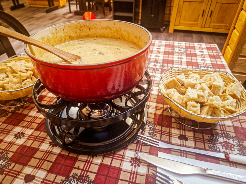 Kaasfondue restaurant hotel L’Emeraude Paradiski