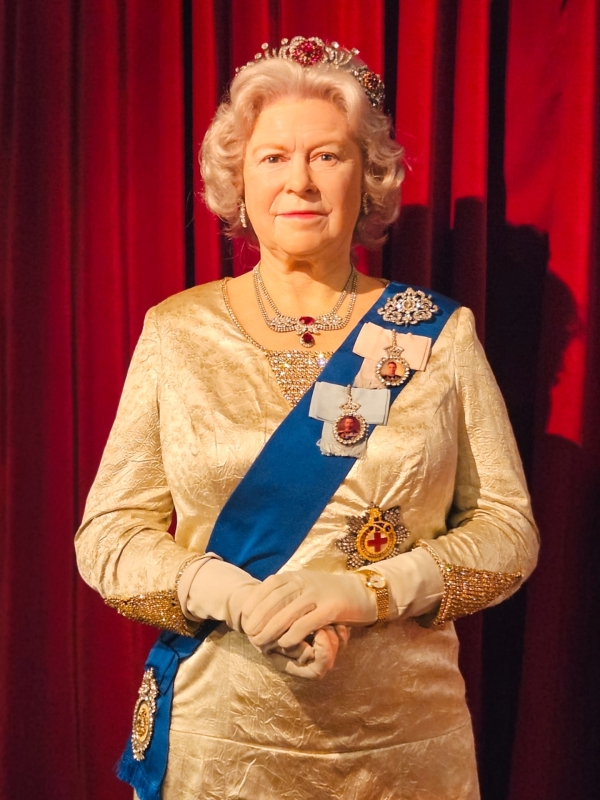 Madame Tussauds Amsterdam Queen Elisabeth