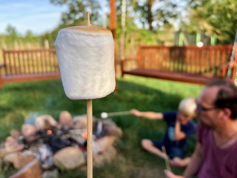 Marshmallows maken op de camping