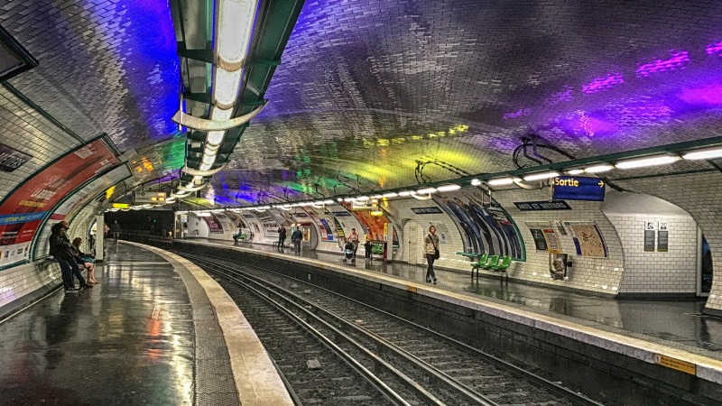 Parijs Metrostation Arts et Métiers