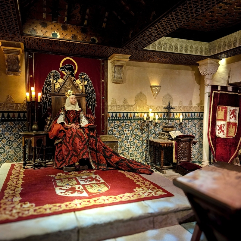 Puy du Fou Spanje koninklijke kamer decor Puy du Fou Spanje koninklijke kamer decor