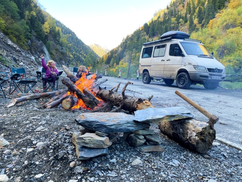 Rondreis camper in Georgië met gezin