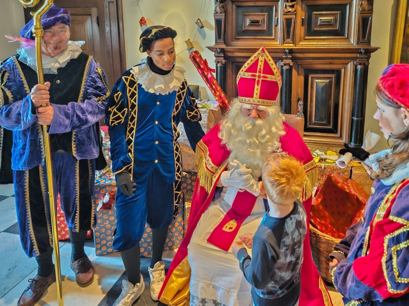 Sinterklaas bij Muiderslot