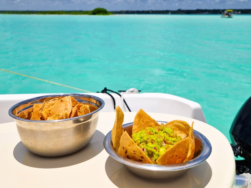 Snack met guacamole Bacalar