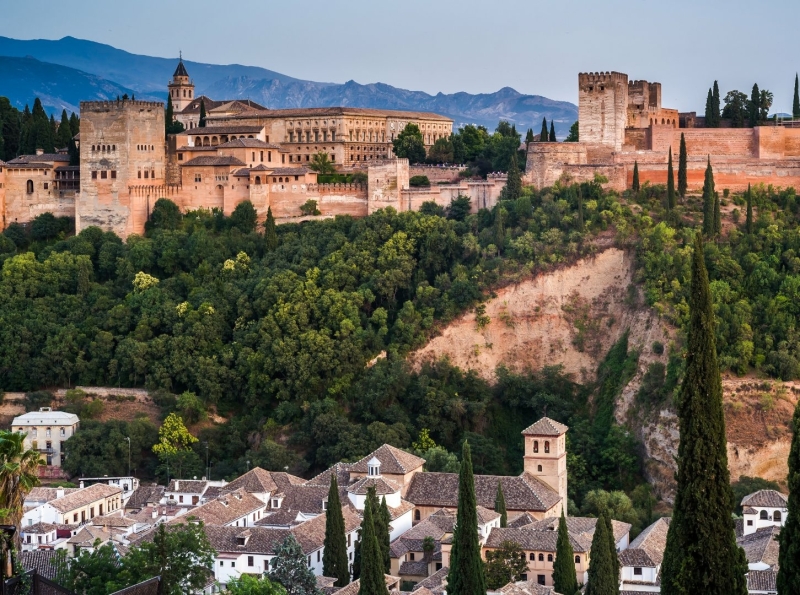 Spaanse steden met kinderen: Granada