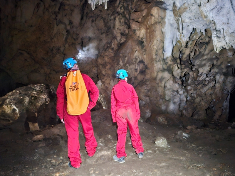 Speleologie Ardeche met kinderen