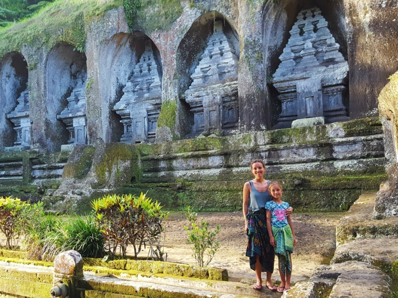Tempels op Bali met kinderen