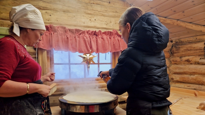 Traditionele bakdag met tiener in Syrtveitse hut