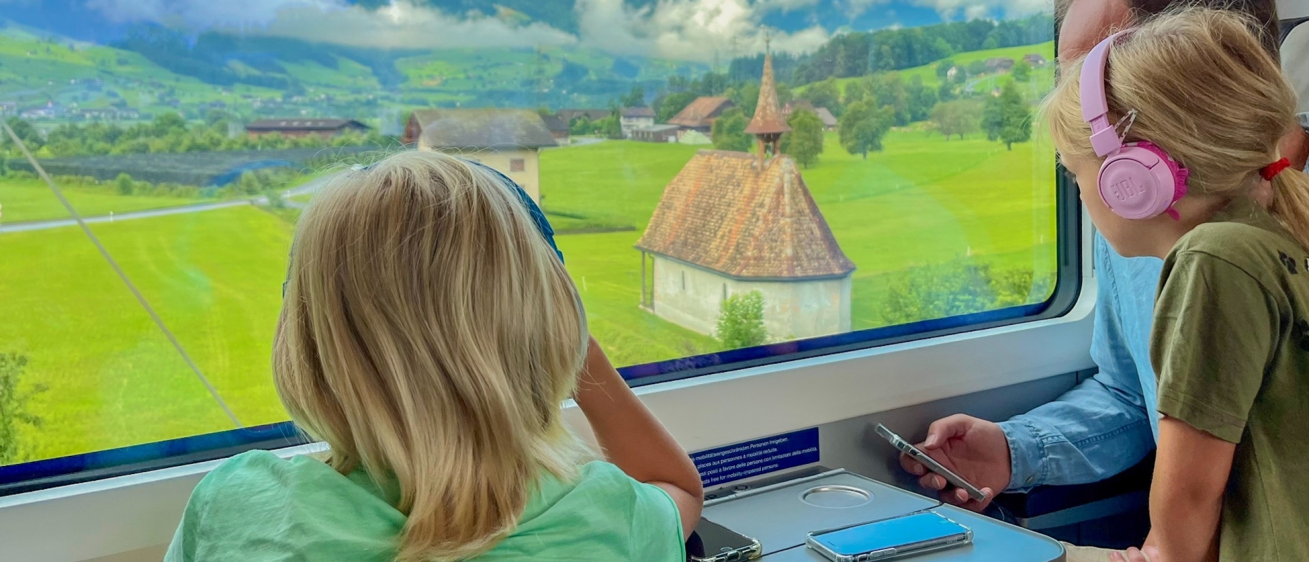 Treinen door de Alpen met kinderen