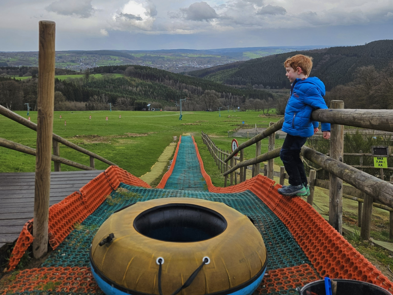 Tuben activiteiten Ardennen met kinderen
