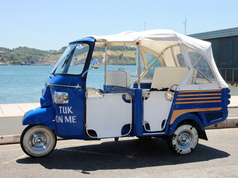 Tuktuk in Lissabon met kinderen