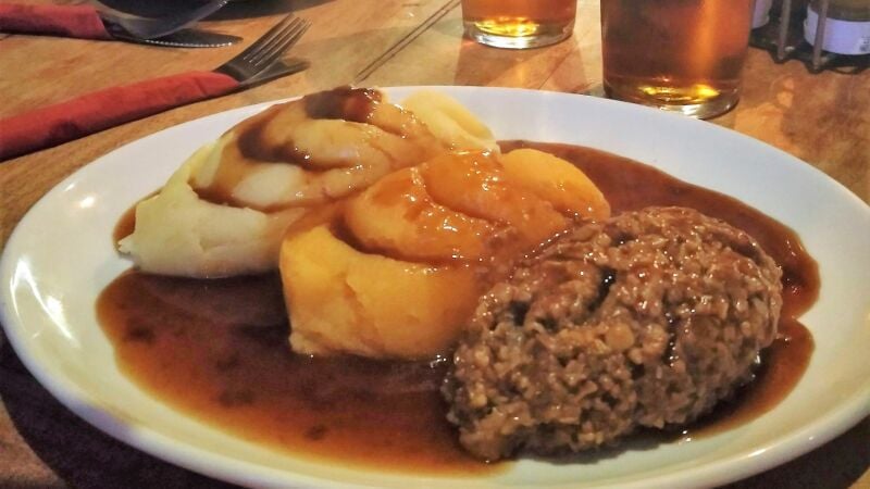 Haggis neeps and tatties Schotland