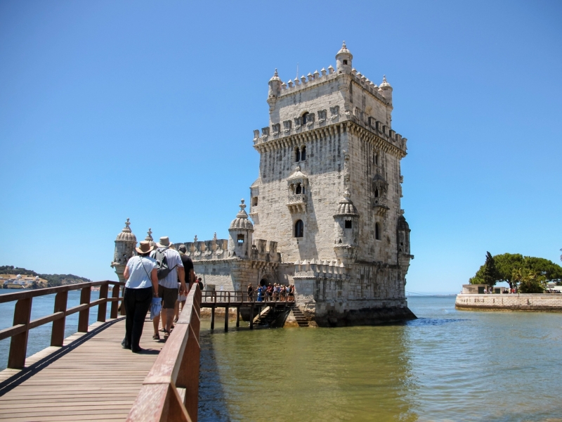 Uitzicht Torre de Belem Lissabon met kinderen