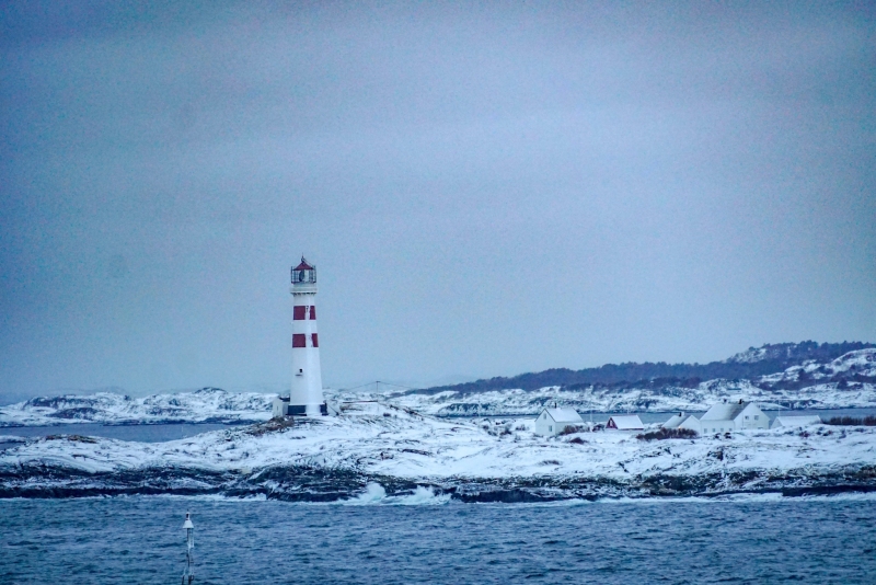 Uitzicht vanaf de ferry naar Noorwegen
