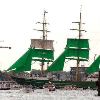 Intocht SAIL2025 met kinderen