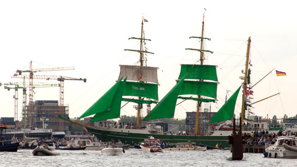 Intocht SAIL2025 met kinderen