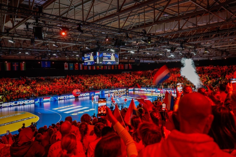 Stijn Haverkamp, fysiotherapeut Nederlands Dames Handbal Team