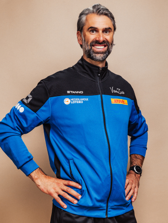 Stijn Haverkamp, fysiotherapeut Kniepijnvrij - los de pijn in je knie op