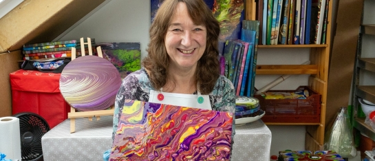 acrylgieten-straight-pouring-streeppatroon acrylgieten-straight-pouring-streeppatroon