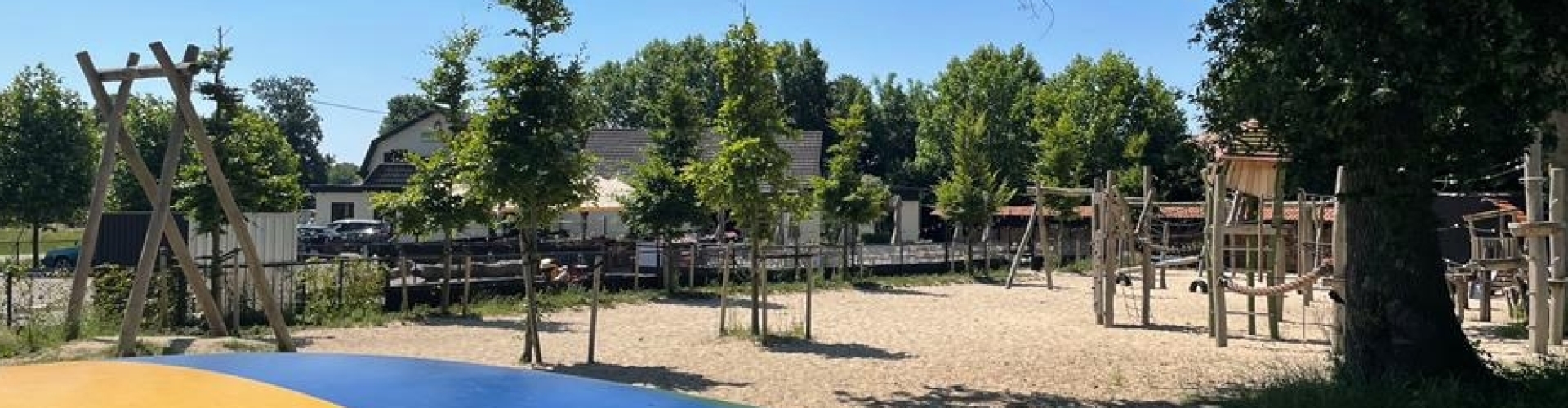 Grote speeltuin bij Koeckers Zundert