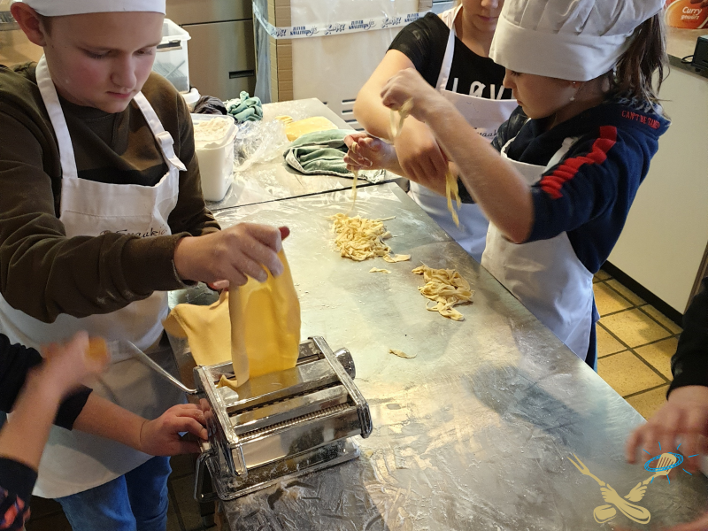 Over ons Kinderen koken pasta