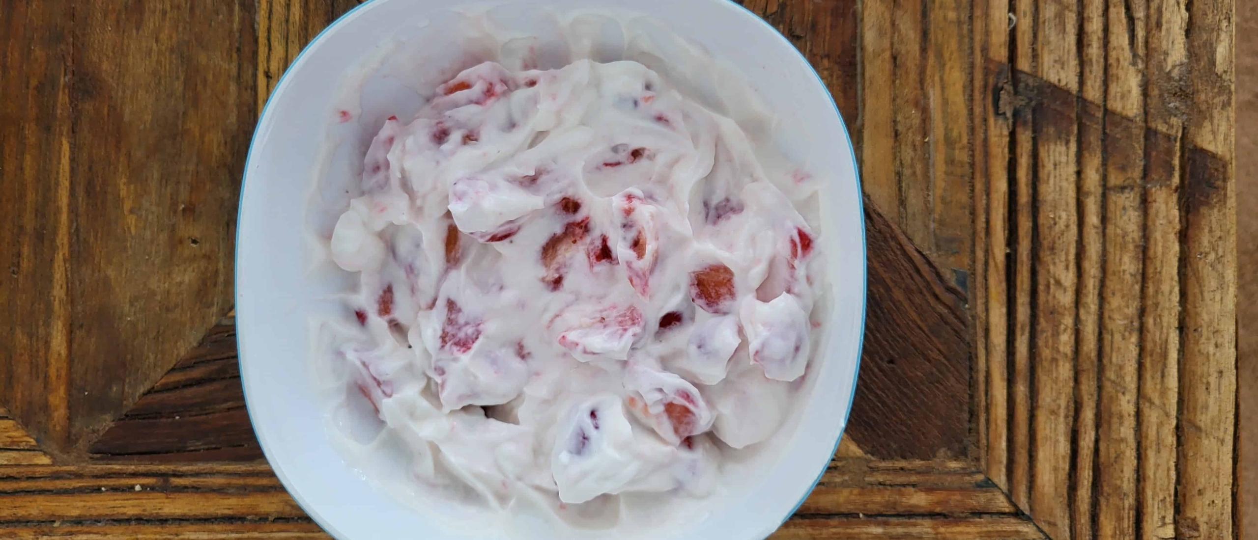 griekse-yoghurt-met-aardbeien