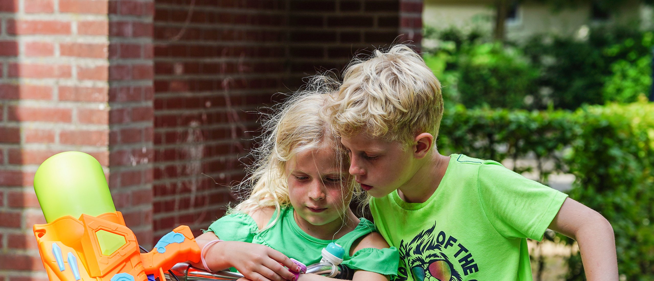 wanneer-koop-je-de-eerste-telefoon-of-smartphone-voor-je-kind