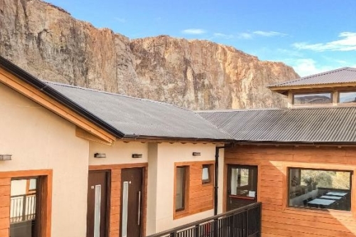 Senderos Aparts & Suites