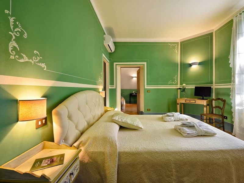 wil luxe op vakantie met zwembad en b&b in italie