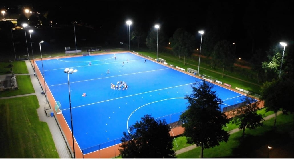 Led verlichting hockeyveld