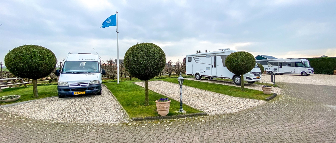 Camperplaats Aan Het Dorp in de Kromme Rijnstreek