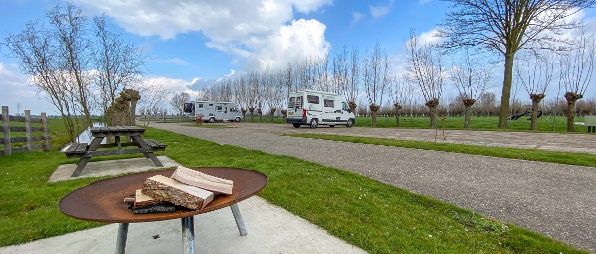 Camperplaats De Willige Waard: met fraai uitzicht
