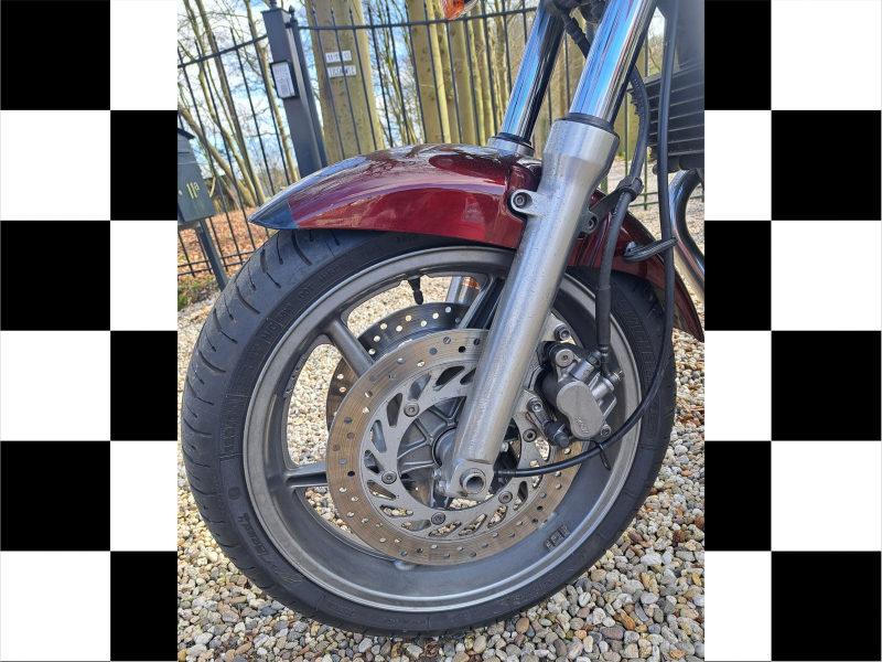Honda 750 sevenfifty 1995 retro motor