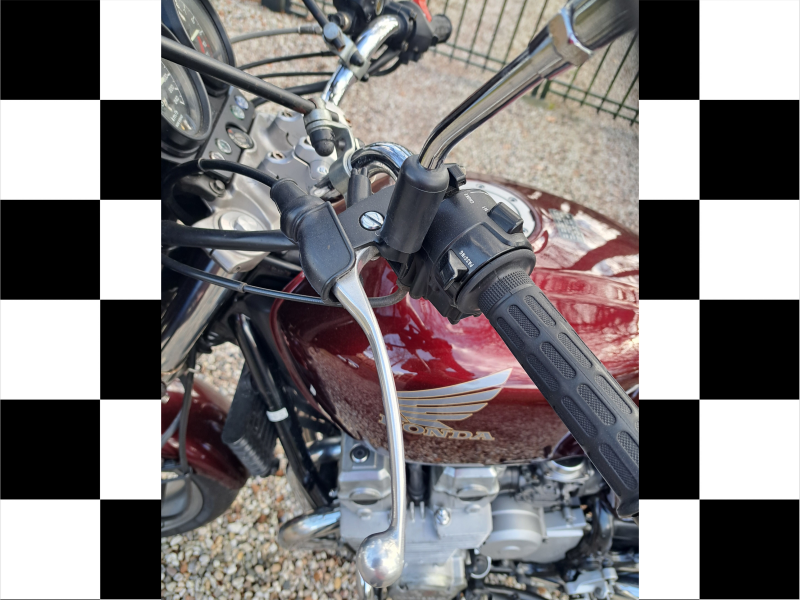 Honda 750 sevenfifty 1995 retro motor