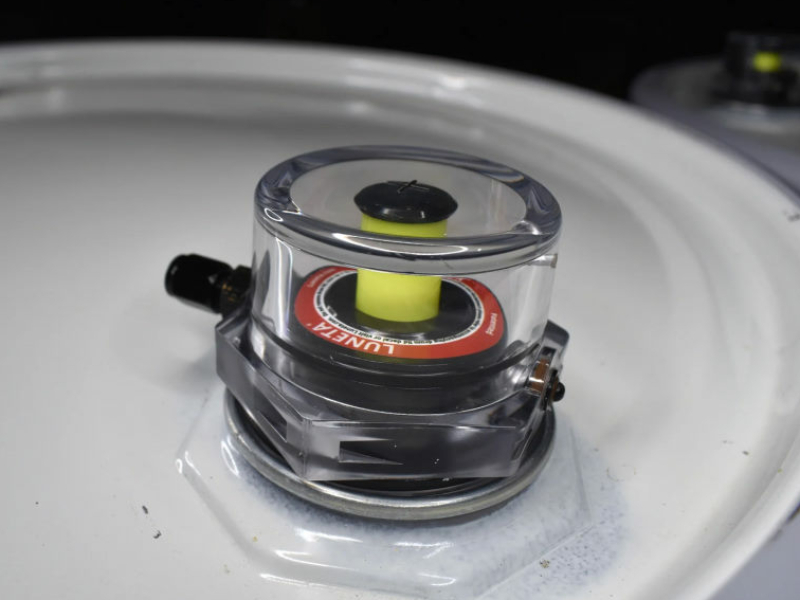Air-Lock® is a patented pressure device Air-Lock® is a patented pressure device