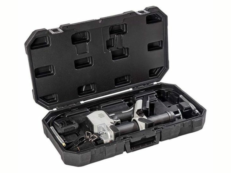 Mobilube battery operated grease gun kit Mobilube battery operated grease gun kit