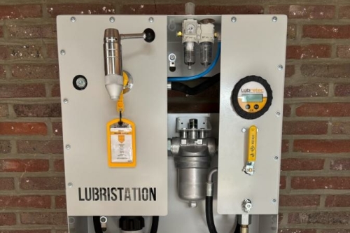 Alex All in one lubricant distribution and conditioning system