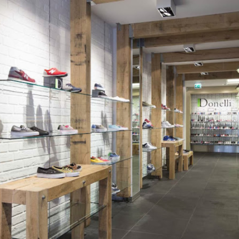 Donelli schoenen voor dames heren en kinderen